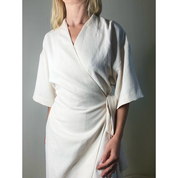 BABATON Ecru Ivory Crepe Wrap Midi Dress US LARGE - Picture 2 of 16